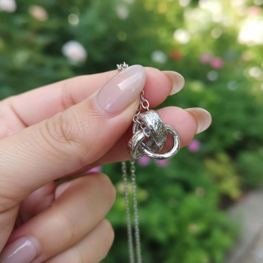 Dr. STONE Inspired Necklace - Triple Interlocking Ring Pendant - Stone Texture J